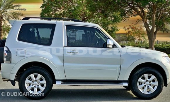 Buy Import Mitsubishi Pajero White Car in Import - Dubai in Andijon Buy Import Mitsubishi Pajero White Car in Import - Dubai in Andijon