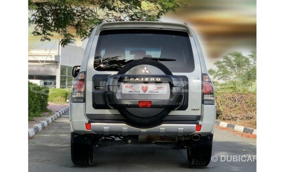Buy Import Mitsubishi Pajero White Car in Import - Dubai in Andijon Buy Import Mitsubishi Pajero White Car in Import - Dubai in Andijon