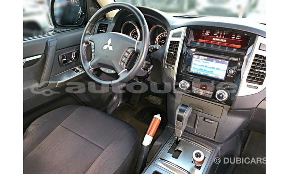 Buy Import Mitsubishi Pajero White Car in Import - Dubai in Andijon Buy Import Mitsubishi Pajero White Car in Import - Dubai in Andijon