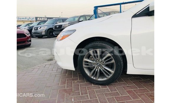 Buy Import Toyota Camry White Car in Import - Dubai in Andijon Buy Import Toyota Camry White Car in Import - Dubai in Andijon