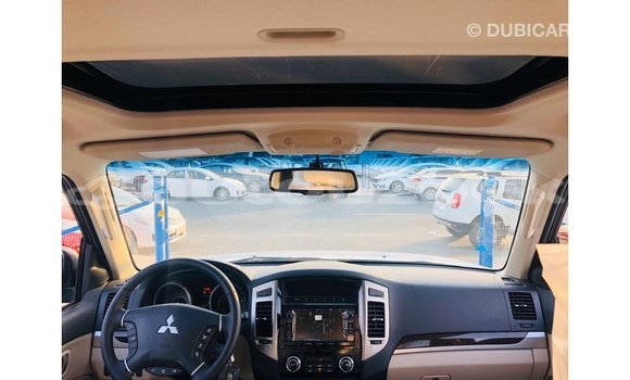 Buy Import Mitsubishi Pajero Black Car in Import - Dubai in Andijon Buy Import Mitsubishi Pajero Black Car in Import - Dubai in Andijon