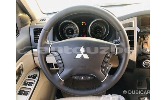 Buy Import Mitsubishi Pajero Black Car in Import - Dubai in Andijon Buy Import Mitsubishi Pajero Black Car in Import - Dubai in Andijon
