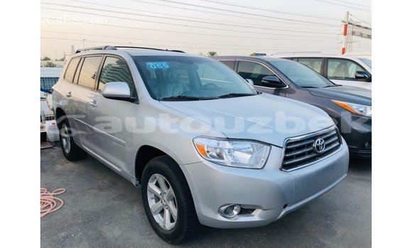 Buy Import Toyota Highlander Other Car in Import - Dubai in Andijon Buy Import Toyota Highlander Other Car in Import - Dubai in Andijon