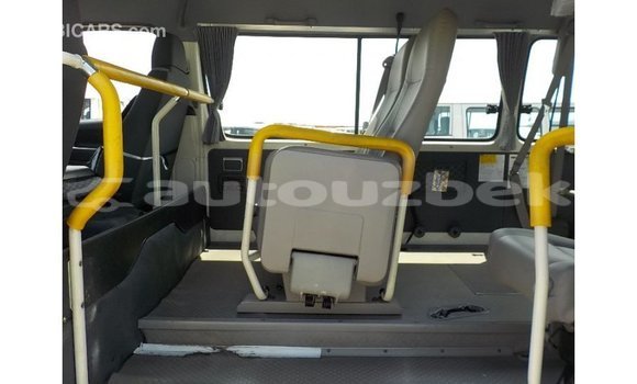 Buy Import Toyota Hiace White Car in Import - Dubai in Andijon Buy Import Toyota Hiace White Car in Import - Dubai in Andijon