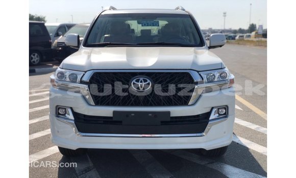 Buy Import Toyota Land Cruiser White Car in Import - Dubai in Andijon Buy Import Toyota Land Cruiser White Car in Import - Dubai in Andijon