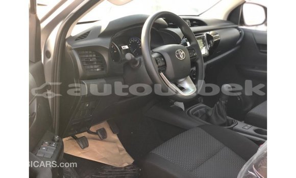 Buy Import Toyota Hilux Other Car in Import - Dubai in Andijon Buy Import Toyota Hilux Other Car in Import - Dubai in Andijon