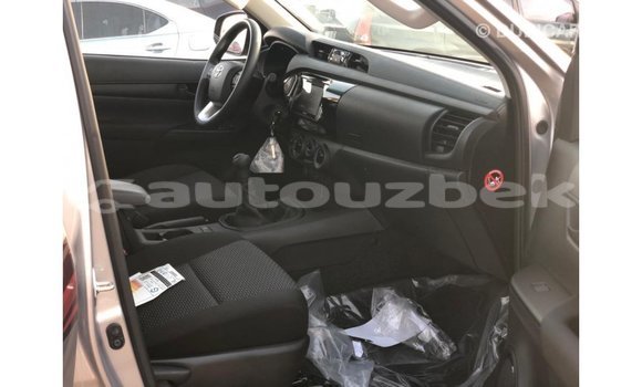 Buy Import Toyota Hilux Other Car in Import - Dubai in Andijon Buy Import Toyota Hilux Other Car in Import - Dubai in Andijon