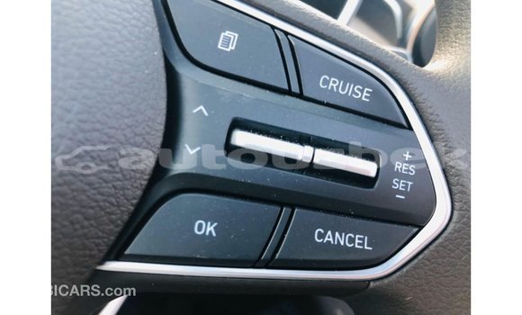 Buy Import Hyundai Santa Fe White Car in Import - Dubai in Andijon Buy Import Hyundai Santa Fe White Car in Import - Dubai in Andijon