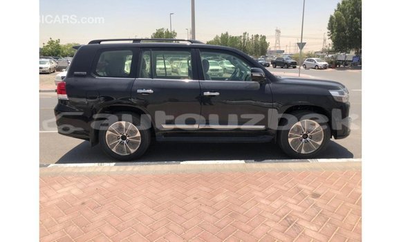 Buy Import Toyota Land Cruiser Black Car in Import - Dubai in Andijon Buy Import Toyota Land Cruiser Black Car in Import - Dubai in Andijon