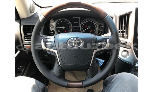 Buy Import Toyota Land Cruiser Black Car in Import - Dubai in Andijon Buy Import Toyota Land Cruiser Black Car in Import - Dubai in Andijon