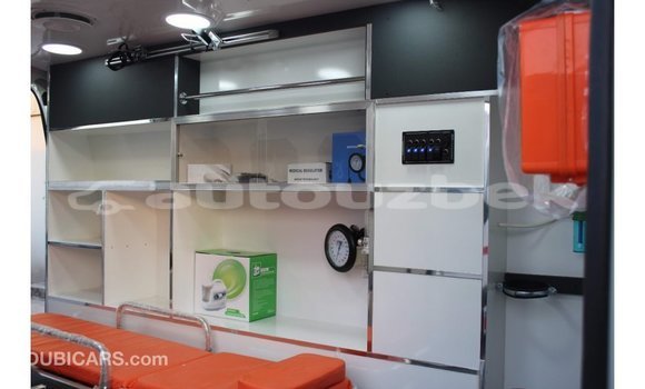 Buy Import Toyota Hiace White Car in Import - Dubai in Andijon Buy Import Toyota Hiace White Car in Import - Dubai in Andijon