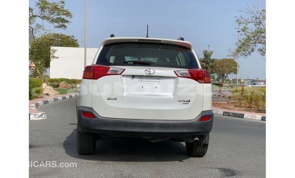 Buy Import Toyota 4Runner White Car in Import - Dubai in Andijon Buy Import Toyota 4Runner White Car in Import - Dubai in Andijon