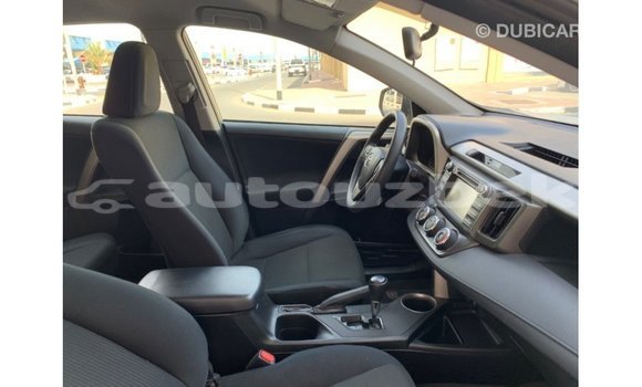 Buy Import Toyota 4Runner White Car in Import - Dubai in Andijon Buy Import Toyota 4Runner White Car in Import - Dubai in Andijon