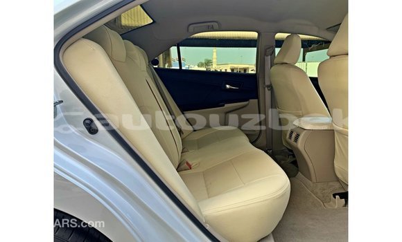 Buy Import Toyota Camry White Car in Import - Dubai in Andijon Buy Import Toyota Camry White Car in Import - Dubai in Andijon
