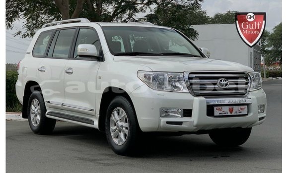 Buy Import Toyota Land Cruiser White Car in Import - Dubai in Andijon Buy Import Toyota Land Cruiser White Car in Import - Dubai in Andijon