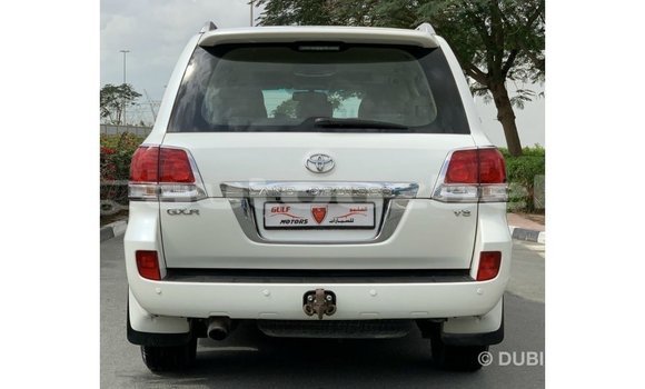 Buy Import Toyota Land Cruiser White Car in Import - Dubai in Andijon Buy Import Toyota Land Cruiser White Car in Import - Dubai in Andijon