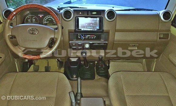 Buy Import Toyota Land Cruiser Beige Car in Import - Dubai in Andijon Buy Import Toyota Land Cruiser Beige Car in Import - Dubai in Andijon