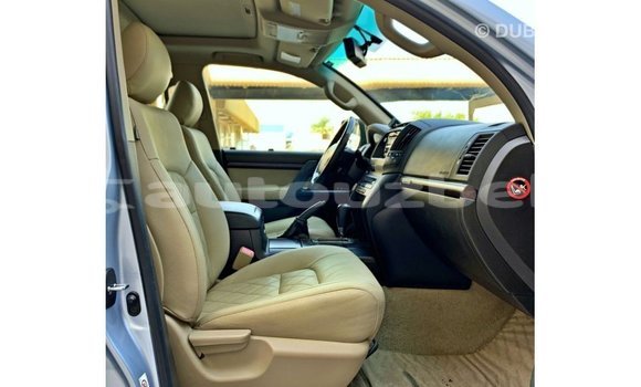 Buy Import Toyota Land Cruiser Blue Car in Import - Dubai in Andijon Buy Import Toyota Land Cruiser Blue Car in Import - Dubai in Andijon