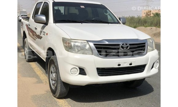 Buy Import Toyota Hilux White Car in Import - Dubai in Andijon Buy Import Toyota Hilux White Car in Import - Dubai in Andijon