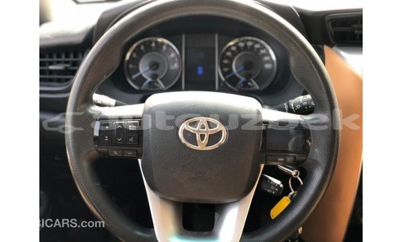Buy Import Toyota Fortuner White Car in Import - Dubai in Andijon Buy Import Toyota Fortuner White Car in Import - Dubai in Andijon