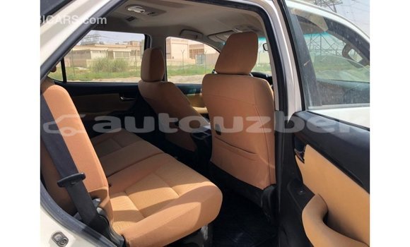 Buy Import Toyota Fortuner White Car in Import - Dubai in Andijon Buy Import Toyota Fortuner White Car in Import - Dubai in Andijon