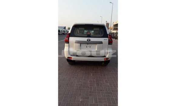 Buy Import Toyota Prado White Car in Import - Dubai in Andijon Buy Import Toyota Prado White Car in Import - Dubai in Andijon