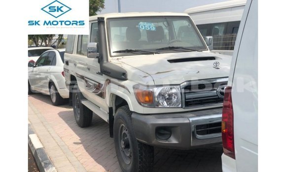 Buy Import Toyota Land Cruiser Other Car in Import - Dubai in Andijon Buy Import Toyota Land Cruiser Other Car in Import - Dubai in Andijon