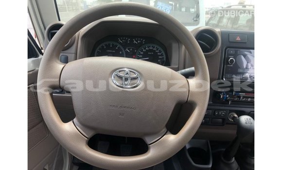 Buy Import Toyota Land Cruiser Other Car in Import - Dubai in Andijon Buy Import Toyota Land Cruiser Other Car in Import - Dubai in Andijon