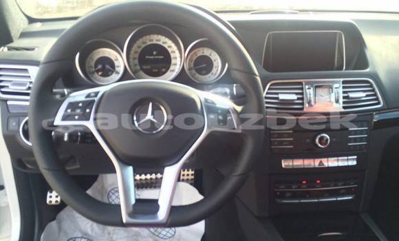 Buy Used Mercedes-Benz E-klasse White Car in Tashkent in Toskent Buy Used Mercedes-Benz E-klasse White Car in Tashkent in Toskent