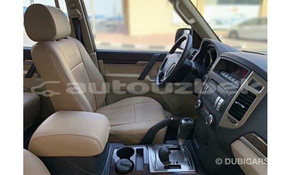 Buy Import Mitsubishi Pajero White Car in Import - Dubai in Andijon Buy Import Mitsubishi Pajero White Car in Import - Dubai in Andijon