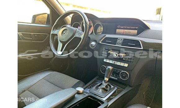 Buy Import Mercedes-Benz 200 Blue Car in Import - Dubai in Andijon Buy Import Mercedes-Benz 200 Blue Car in Import - Dubai in Andijon
