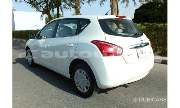 Buy Import Nissan Tiida White Car in Import - Dubai in Andijon Buy Import Nissan Tiida White Car in Import - Dubai in Andijon