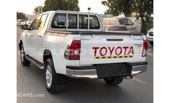 Buy Import Toyota Hilux White Car in Import - Dubai in Andijon Buy Import Toyota Hilux White Car in Import - Dubai in Andijon