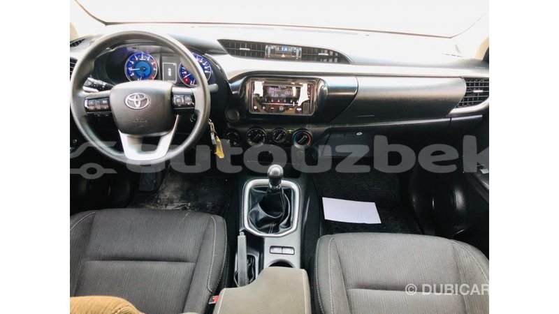 Big with watermark toyota hilux andijon import dubai 3912