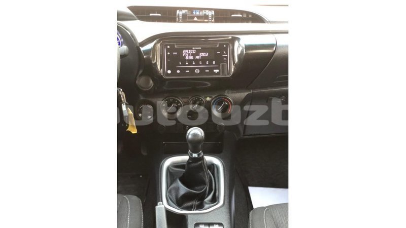 Big with watermark toyota hilux andijon import dubai 3912