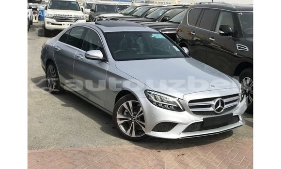 Buy Import Mercedes-Benz 200 Other Car in Import - Dubai in Andijon Buy Import Mercedes-Benz 200 Other Car in Import - Dubai in Andijon