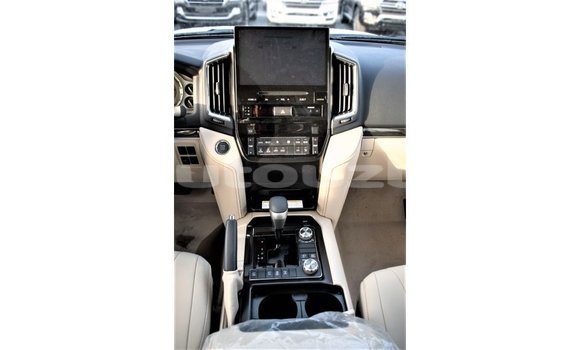 Buy Import Toyota Land Cruiser Black Car in Import - Dubai in Andijon Buy Import Toyota Land Cruiser Black Car in Import - Dubai in Andijon