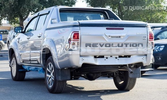 Buy Import Toyota Hilux Other Car in Import - Dubai in Andijon Buy Import Toyota Hilux Other Car in Import - Dubai in Andijon