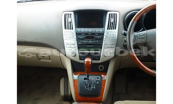 Buy Import Toyota Harrier White Car in Import - Dubai in Andijon Buy Import Toyota Harrier White Car in Import - Dubai in Andijon