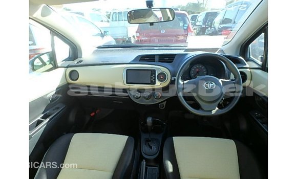 Buy Import Toyota Vitz Other Car in Import - Dubai in Andijon Buy Import Toyota Vitz Other Car in Import - Dubai in Andijon
