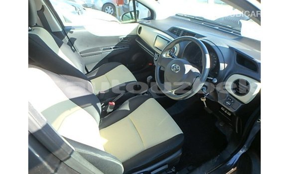 Buy Import Toyota Vitz Other Car in Import - Dubai in Andijon Buy Import Toyota Vitz Other Car in Import - Dubai in Andijon