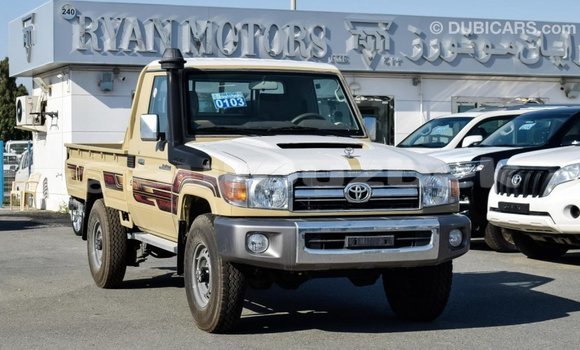 Buy Import Toyota Land Cruiser Beige Car in Import - Dubai in Andijon Buy Import Toyota Land Cruiser Beige Car in Import - Dubai in Andijon