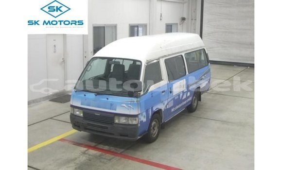 Buy Import Nissan Caravan White Car in Import - Dubai in Andijon