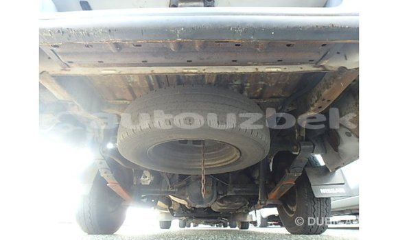 Buy Import Nissan Caravan White Car in Import - Dubai in Andijon Buy Import Nissan Caravan White Car in Import - Dubai in Andijon