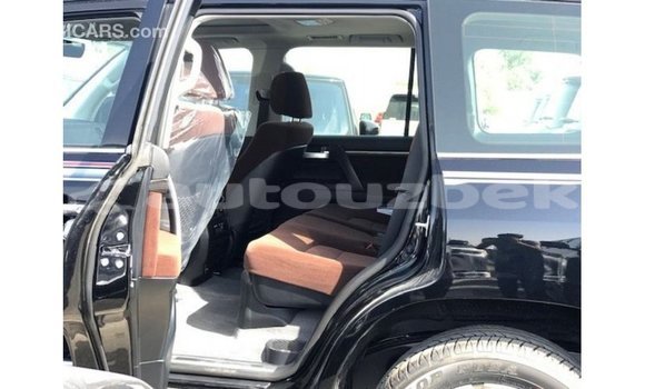 Buy Import Toyota Land Cruiser Black Car in Import - Dubai in Andijon Buy Import Toyota Land Cruiser Black Car in Import - Dubai in Andijon