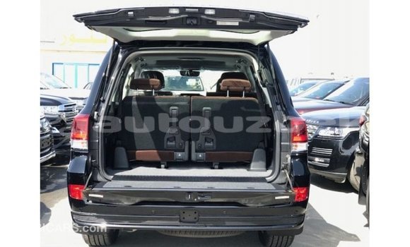 Buy Import Toyota Land Cruiser Black Car in Import - Dubai in Andijon Buy Import Toyota Land Cruiser Black Car in Import - Dubai in Andijon