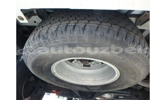 Buy Import Toyota Hilux White Car in Import - Dubai in Andijon Buy Import Toyota Hilux White Car in Import - Dubai in Andijon