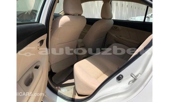 Buy Import Toyota Yaris White Car in Import - Dubai in Andijon Buy Import Toyota Yaris White Car in Import - Dubai in Andijon