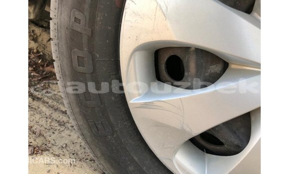 Buy Import Toyota Yaris White Car in Import - Dubai in Andijon Buy Import Toyota Yaris White Car in Import - Dubai in Andijon