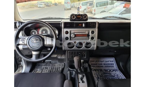 Buy Import Toyota FJ Cruiser Other Car in Import - Dubai in Andijon Buy Import Toyota FJ Cruiser Other Car in Import - Dubai in Andijon